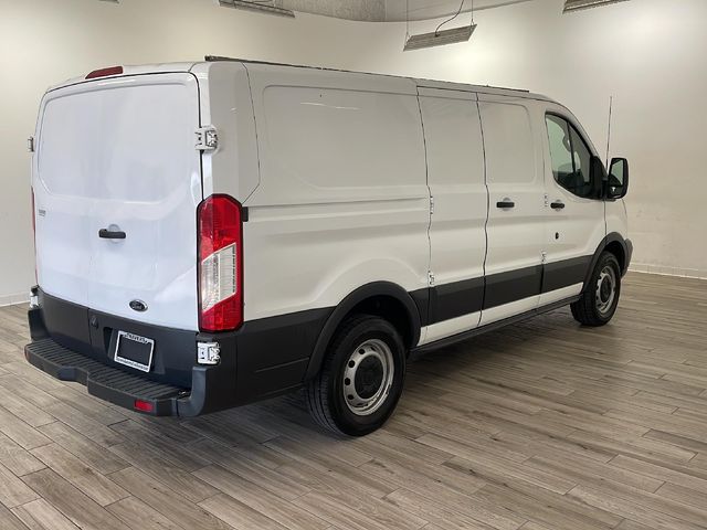 2017 Ford Transit Base