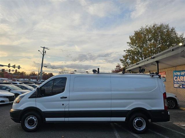 2017 Ford Transit Base