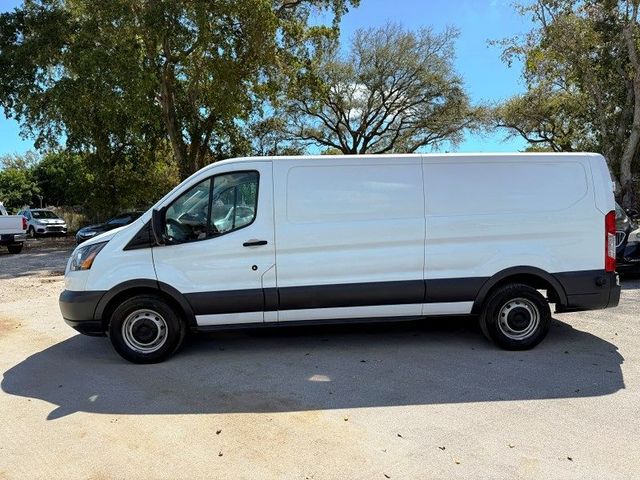 2017 Ford Transit Base