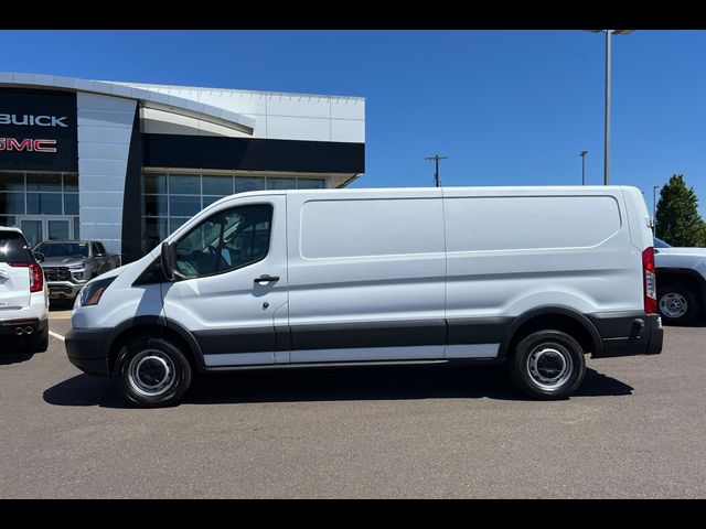 2017 Ford Transit Base