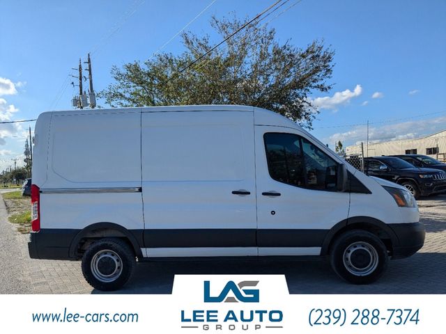 2017 Ford Transit Base