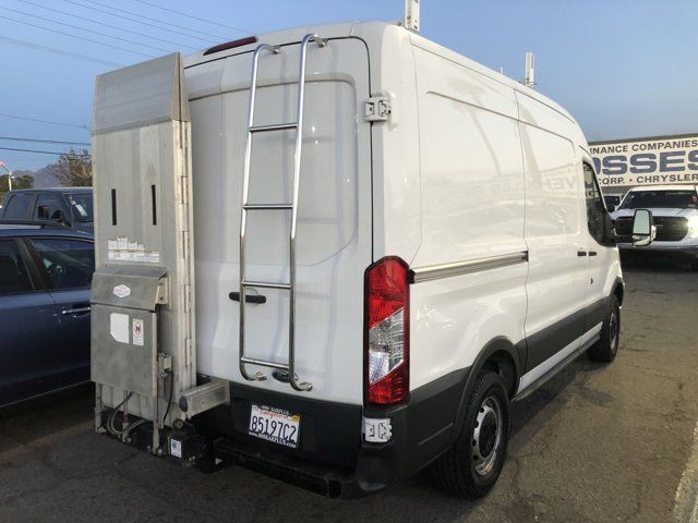 2017 Ford Transit Base