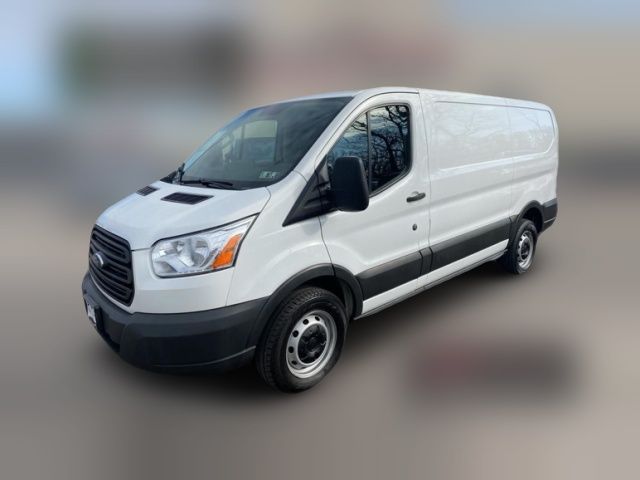 2017 Ford Transit Base