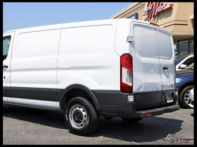 2017 Ford Transit Base