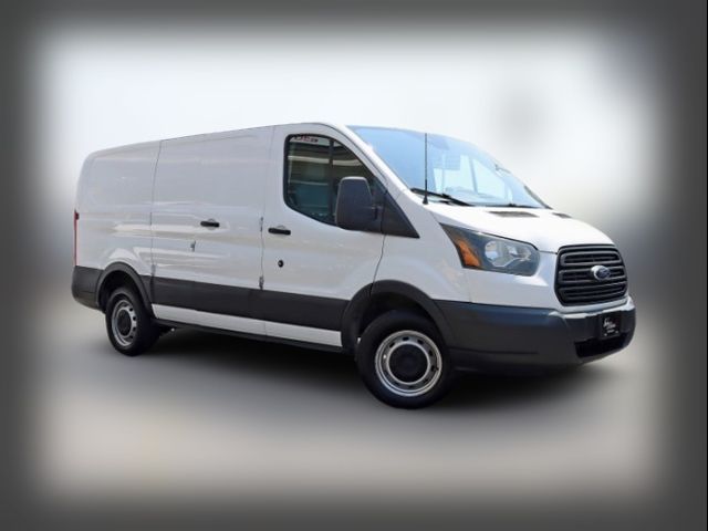 2017 Ford Transit Base