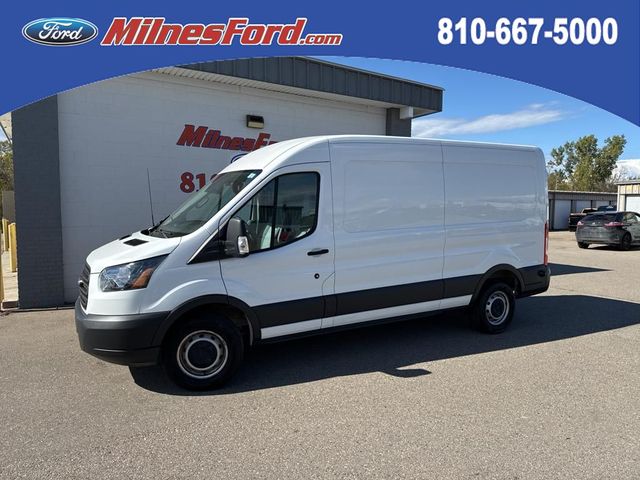 2017 Ford Transit Base