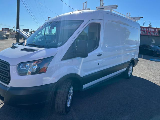 2017 Ford Transit Base