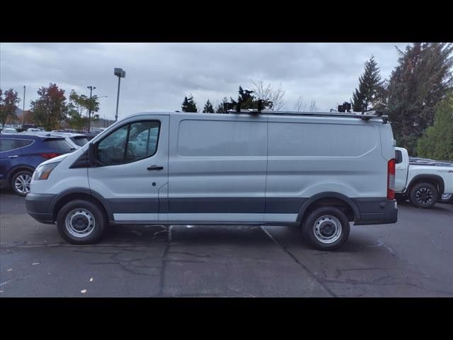 2017 Ford Transit Base