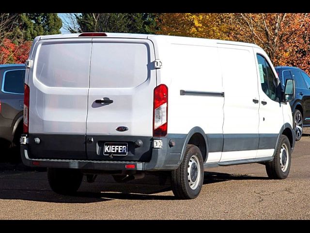 2017 Ford Transit Base