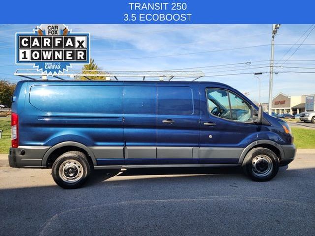 2017 Ford Transit Base