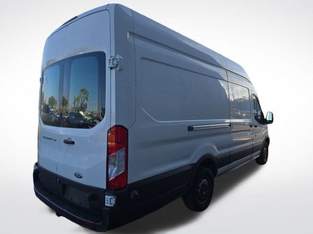 2017 Ford Transit Base