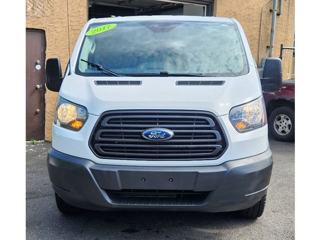 2017 Ford Transit Base