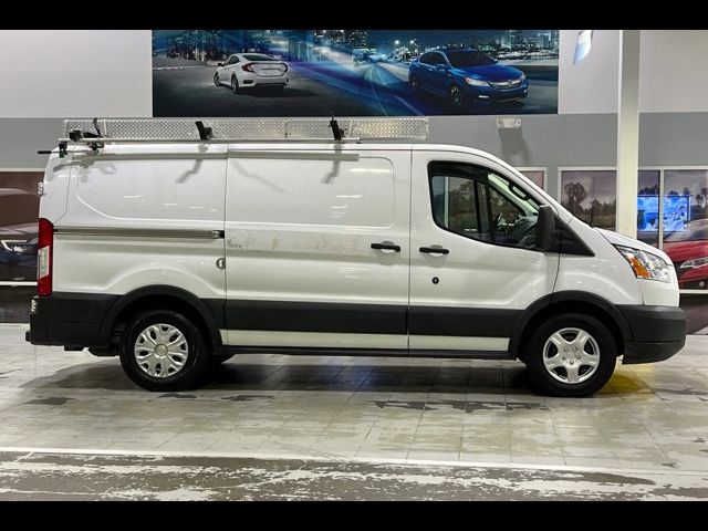 2017 Ford Transit Base