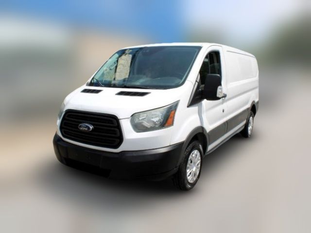 2017 Ford Transit Base