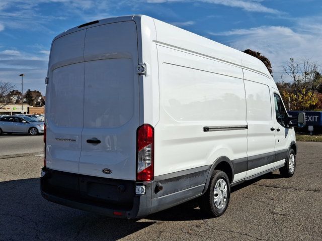 2017 Ford Transit Base