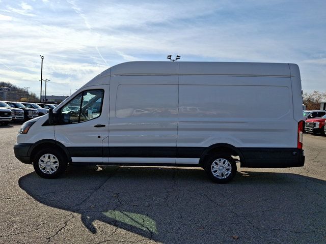 2017 Ford Transit Base