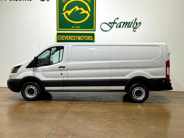 2017 Ford Transit Base