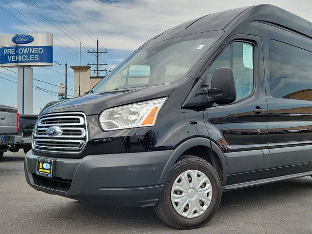 2017 Ford Transit XLT