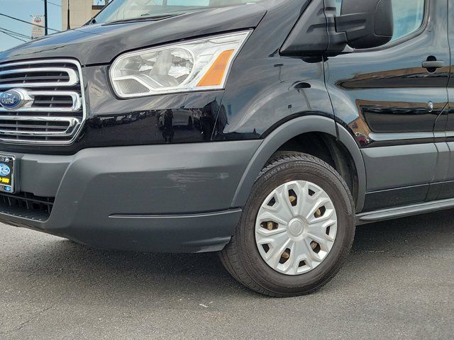 2017 Ford Transit XLT