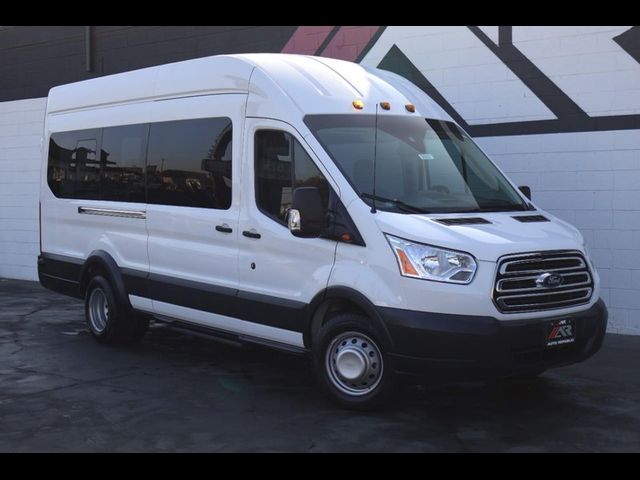 2017 Ford Transit XLT