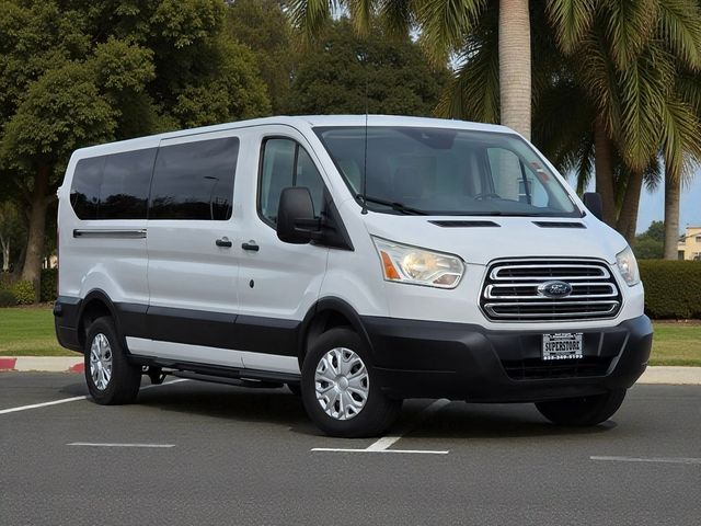 2017 Ford Transit XLT