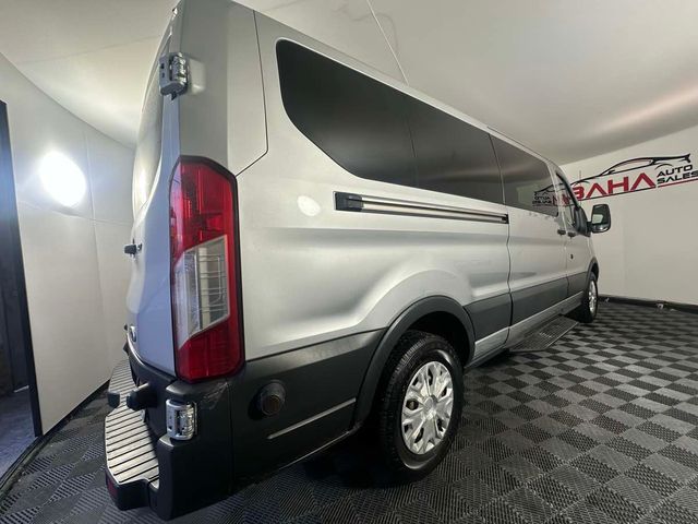 2017 Ford Transit XLT