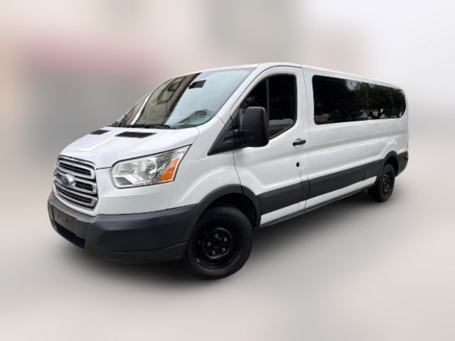 2017 Ford Transit XLT