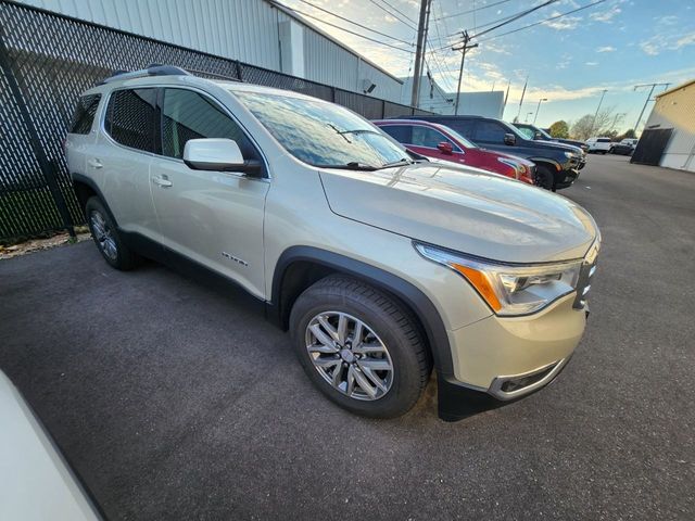 2017 GMC Acadia SLE