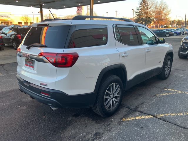 2017 GMC Acadia SLE