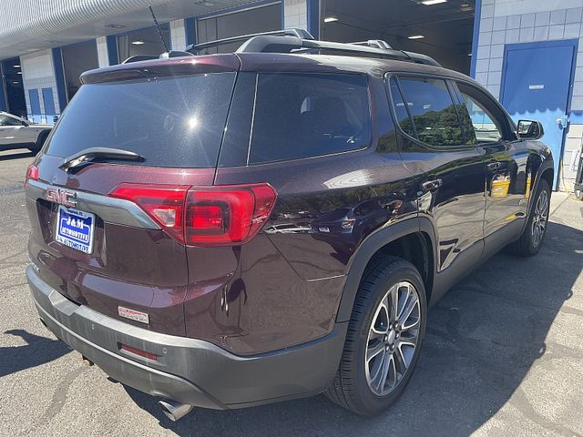 2017 GMC Acadia SLT