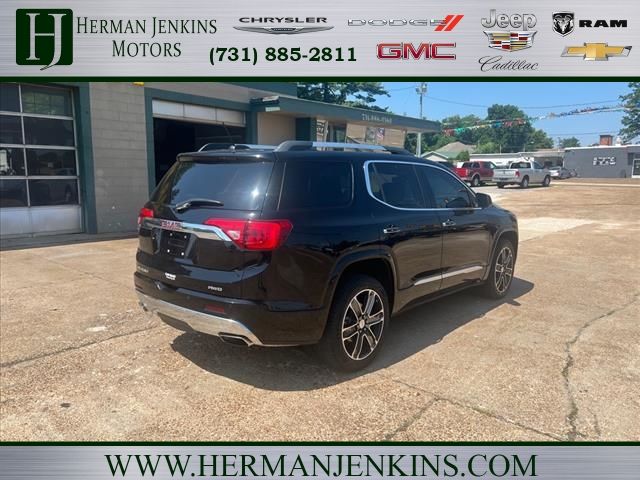 2017 GMC Acadia Denali