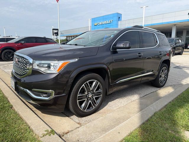 2017 GMC Acadia Denali