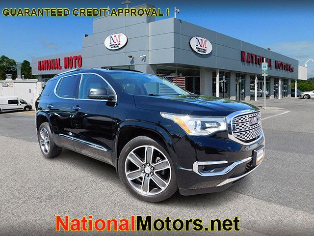 2017 GMC Acadia Denali