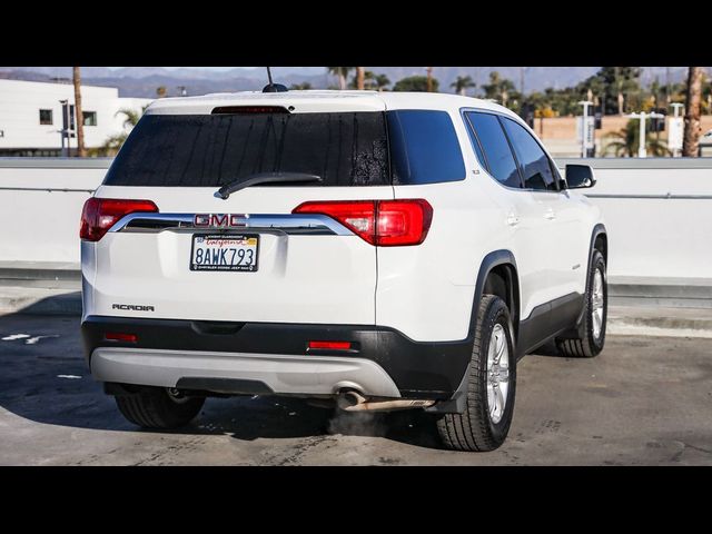 2017 GMC Acadia SLE