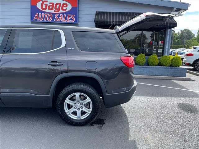 2017 GMC Acadia SLE