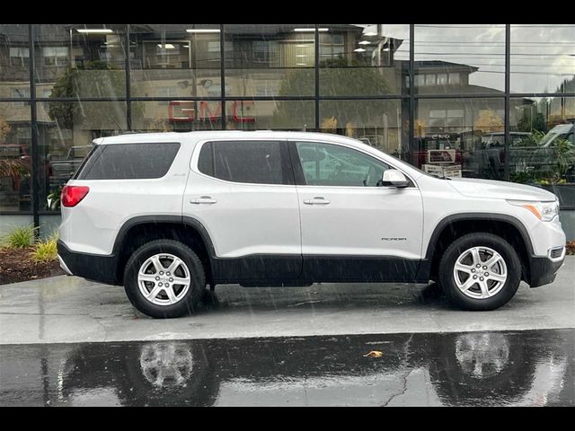 2017 GMC Acadia SLE