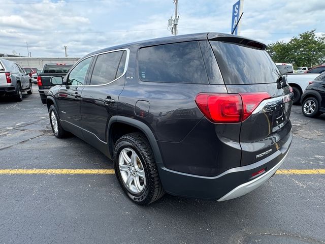 2017 GMC Acadia SLE