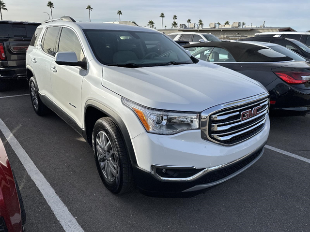 2017 GMC Acadia SLE