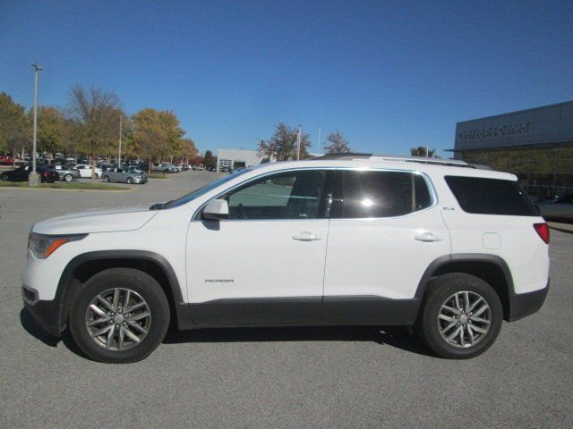 2017 GMC Acadia SLE