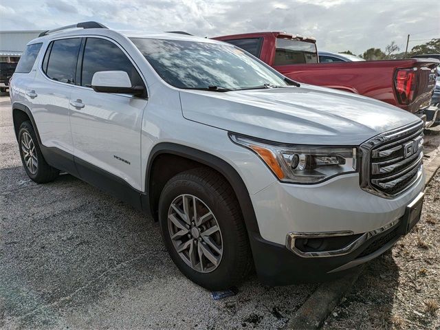 2017 GMC Acadia SLE