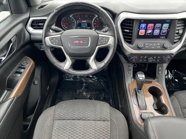 2017 GMC Acadia SLE