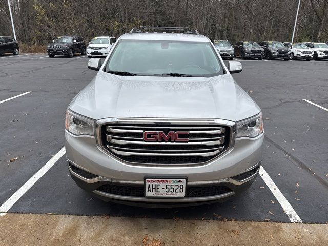 2017 GMC Acadia SLE