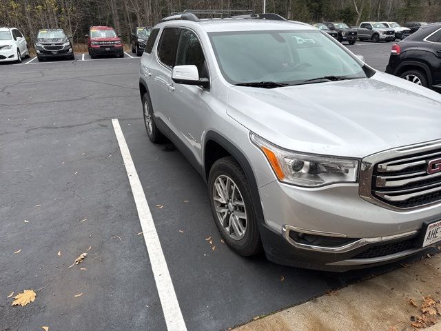 2017 GMC Acadia SLE