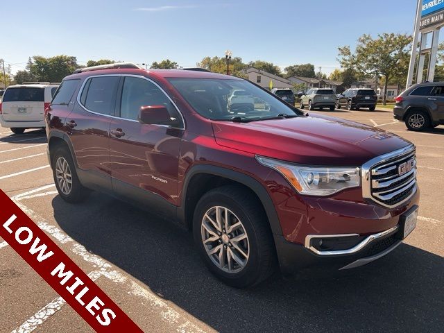 2017 GMC Acadia SLE