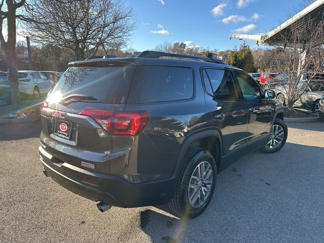 2017 GMC Acadia SLE