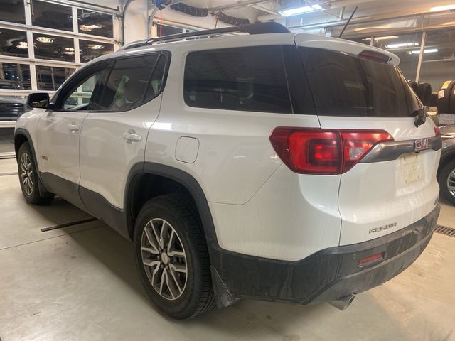 2017 GMC Acadia SLE