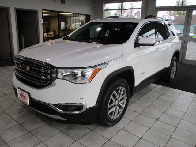 2017 GMC Acadia SLE