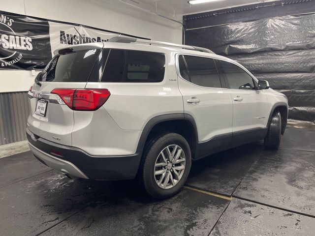 2017 GMC Acadia SLE