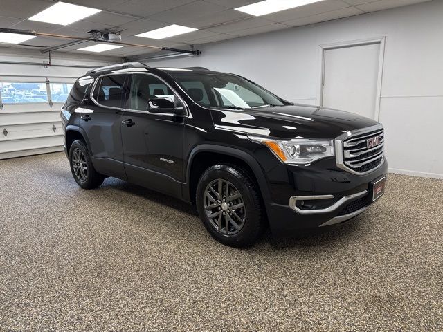 2017 GMC Acadia SLT