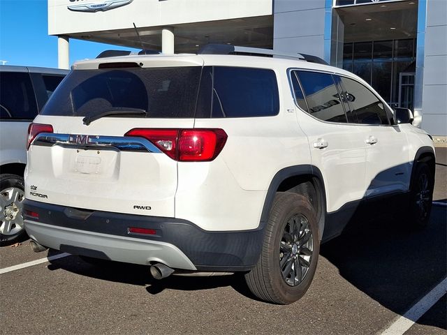 2017 GMC Acadia SLT